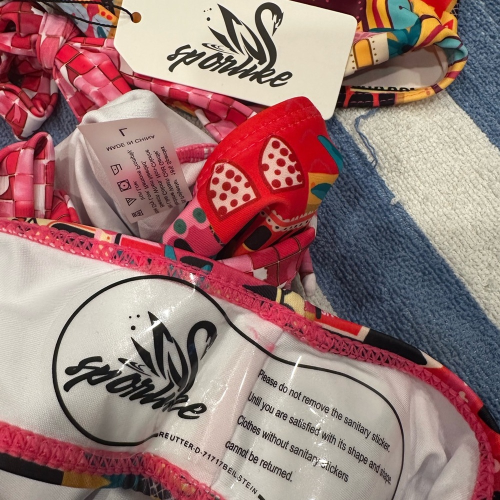 Pink and Blue Bikini with Playful Bow Details - Picture 3 of 7